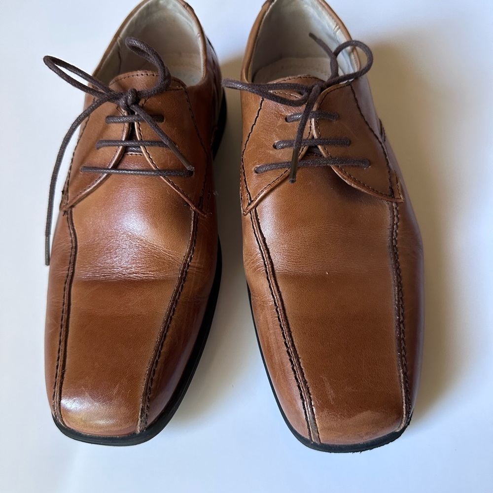 Young Men/ Big Boys Florsheim Brown Leather Dress Shoes - 5M